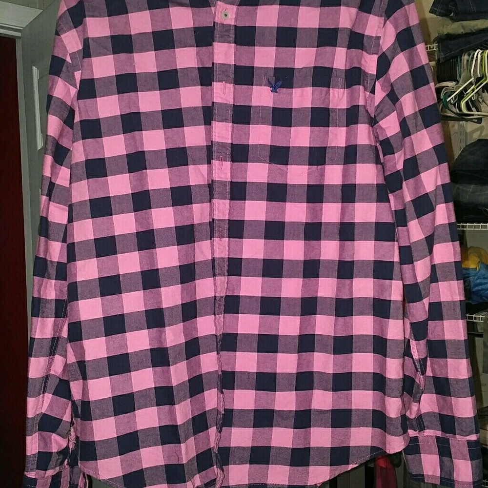 American Eagle Button Down